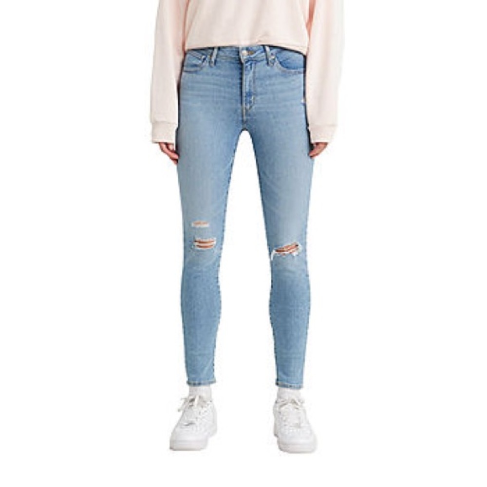 Levi 721 high rise skinny jeans distressed light wash